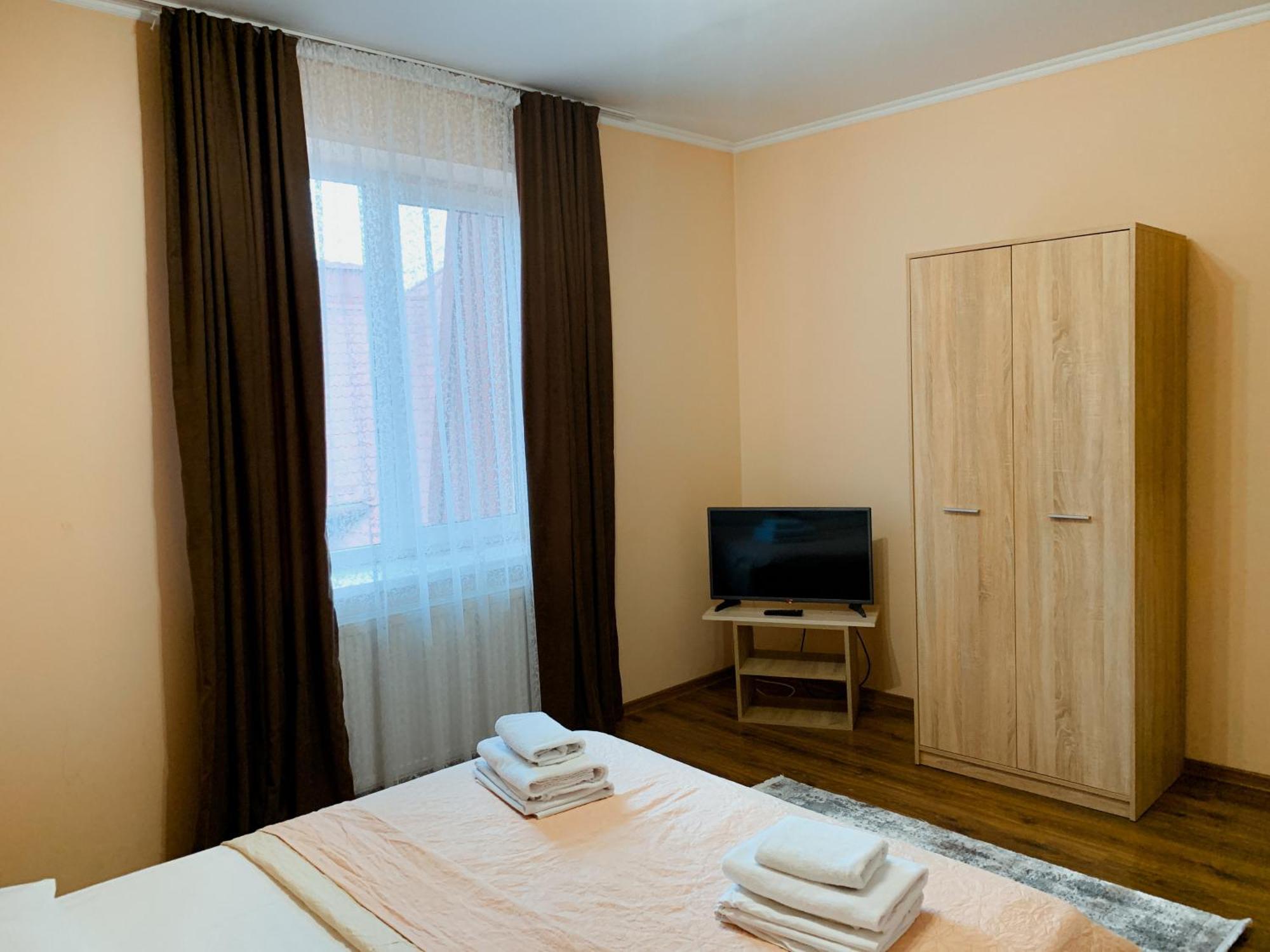 Apartments Domovik Parkaniya, 2A Mukácheve Exterior foto